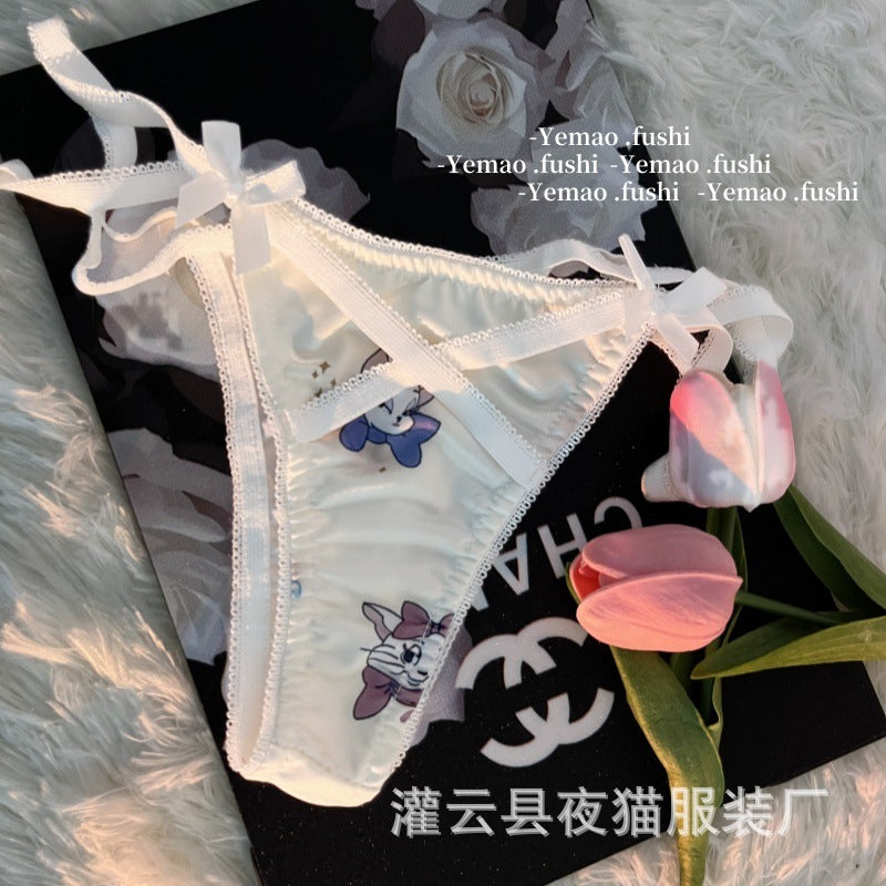 ملابس داخلية نسائية مثيرة مطبوعة